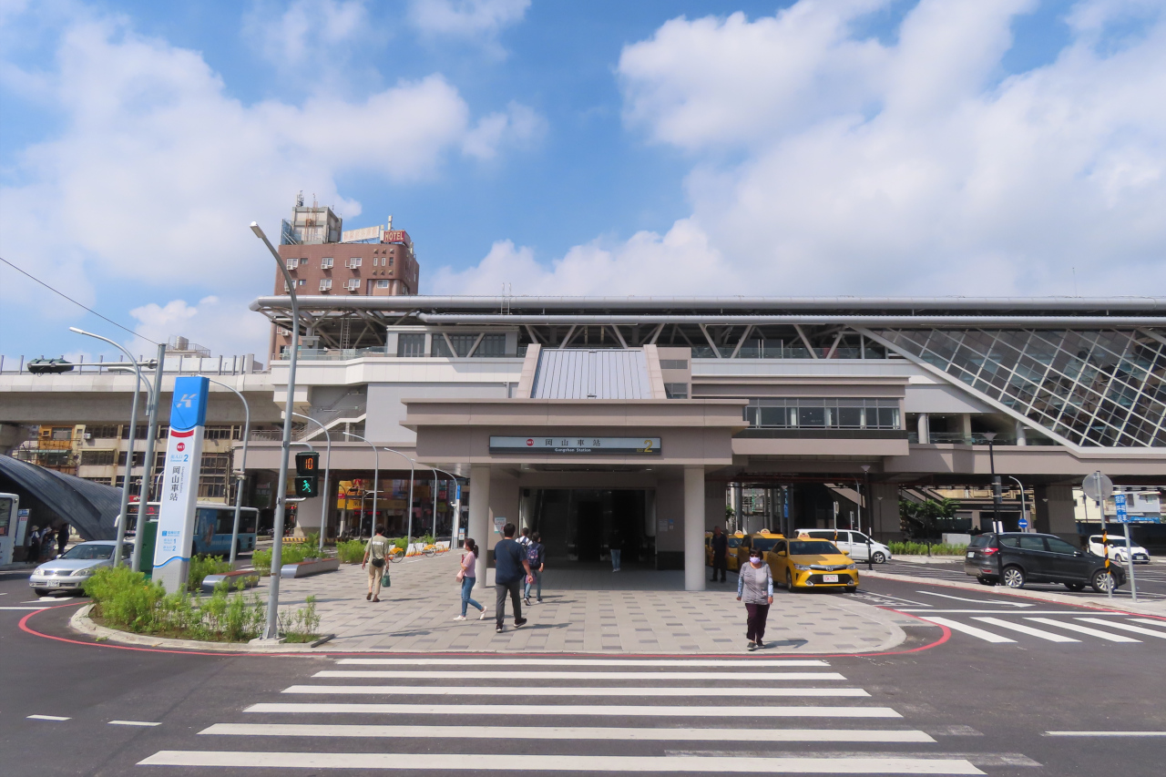 Gangshan Station