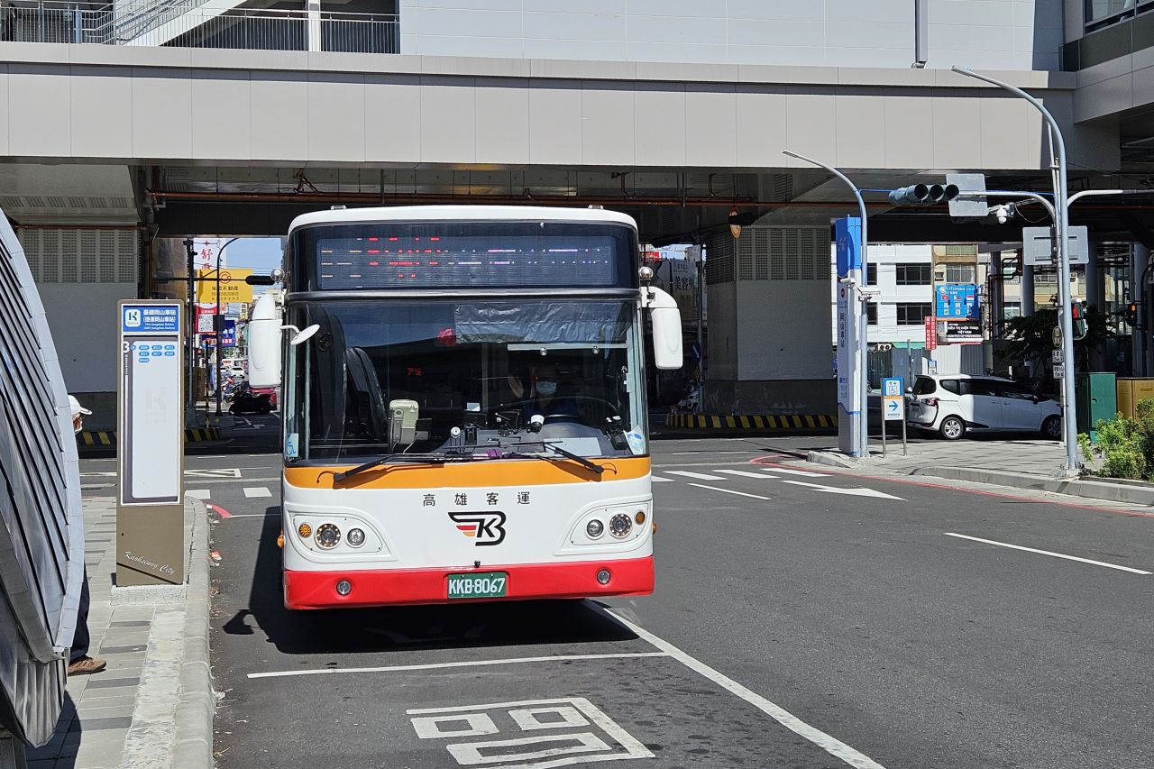 8046B
