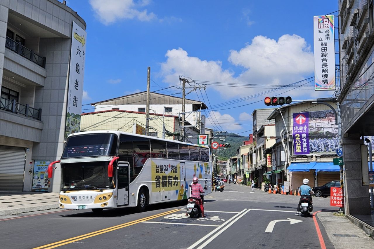 Kaohsiung City Bus E25