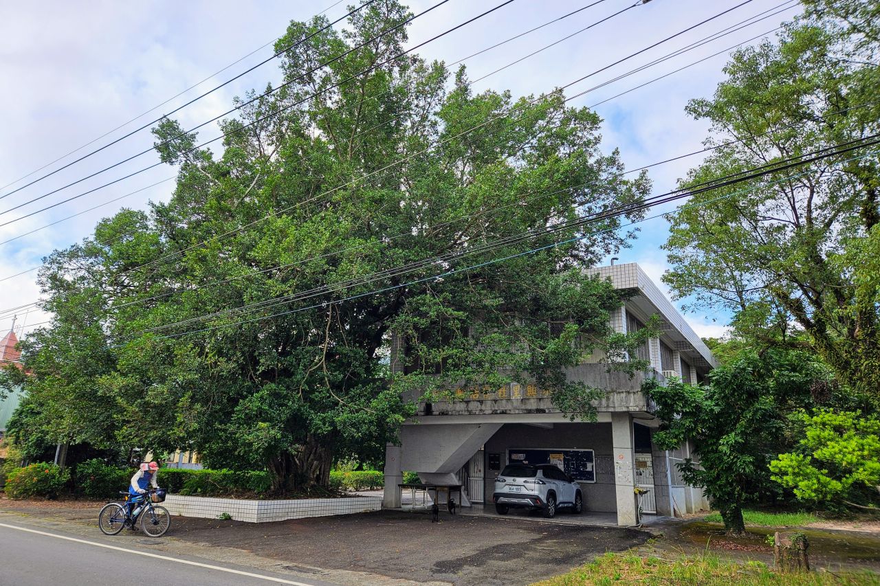 Neimen Gouping Library